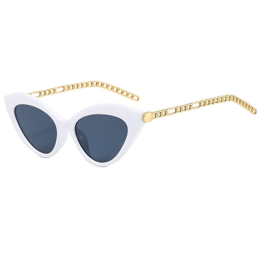 Modern personality show with sunglasses trend