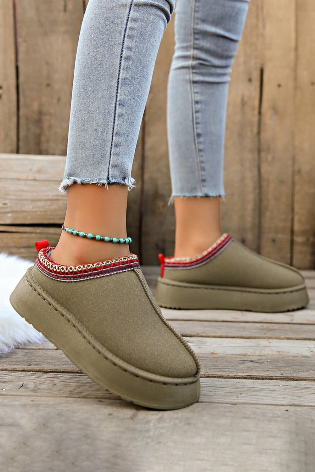 Contrast Print Suede Plush Lined Platform Slippers