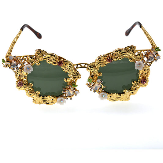 New Baroque Retro Hollow Carving Butterfly Sunglasses for Beach Outing, Dazzling Sunglasses