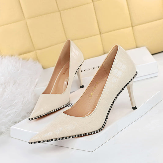 Vintage Stone Pattern High Heels Stiletto Shallow Mouth Pointed Metal Beads Rivets Women's Shoes