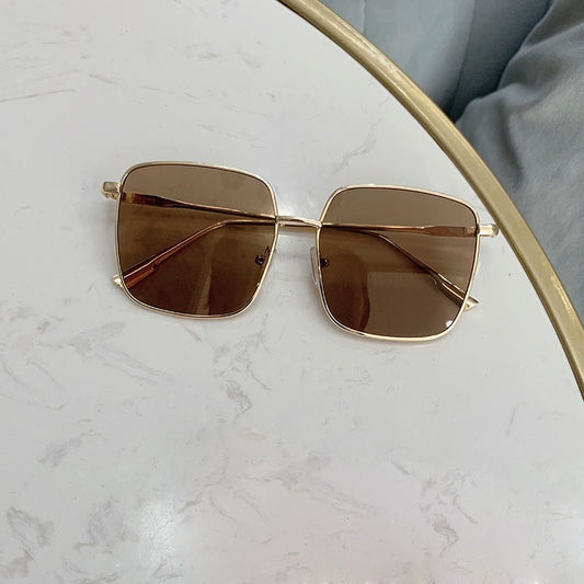 Fashionable sunglasses men's UV resistant large box sunglasses