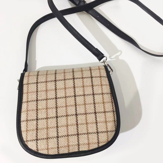 Spring And Summer New Retro Plaid Messenger Bag Men And Women Korean Version All-Match Simple Small Square Bag Niche Shoulder Bag