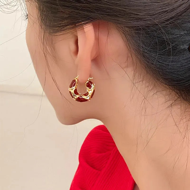 New Trendy Enamel Blue Color Metal Texture Small Hoop Earrings for Women Gold Plated Statement Ear Buckle Creative Jewelry Gifts