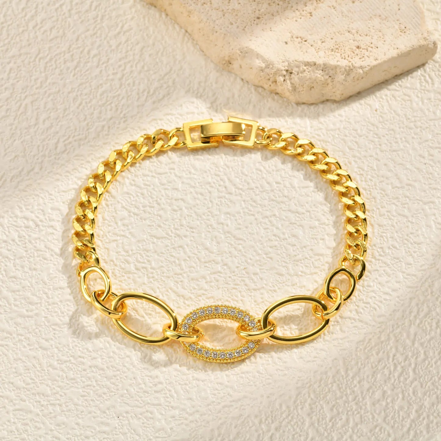 Women's Luxury Geometric Charm AAA Zircon Bracelet, Exquisite Gold Plated Metal Chain Bracelets, High Quality Jewelry Wedding